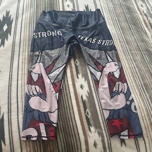 DY women’s Texas strong leggings size large